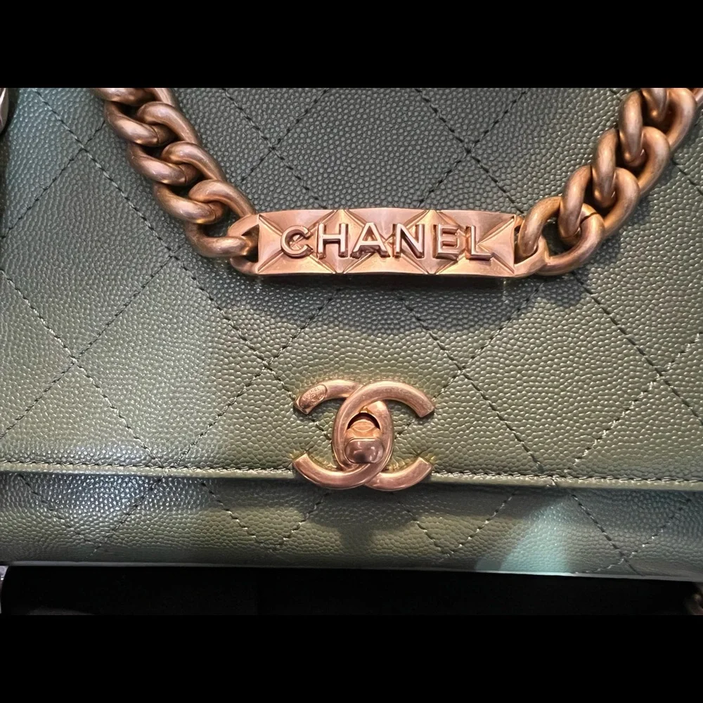 Mini Flap - Picture 2 of 9